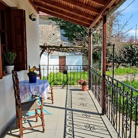 Feli's Casa de Férias Argalastí