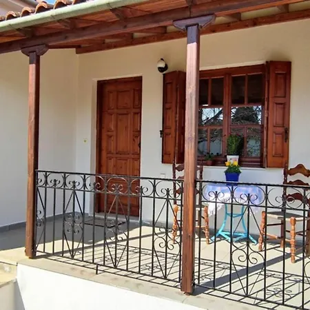 Feli's Casa de Férias Argalastí